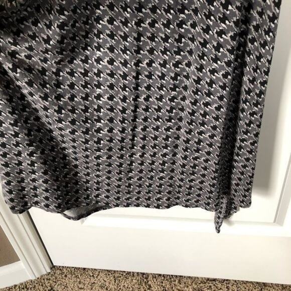 NEW YORK AND CO Midi Dress Womens L Black Gray Houndstooth Print Office Business - Picture 8 of 10